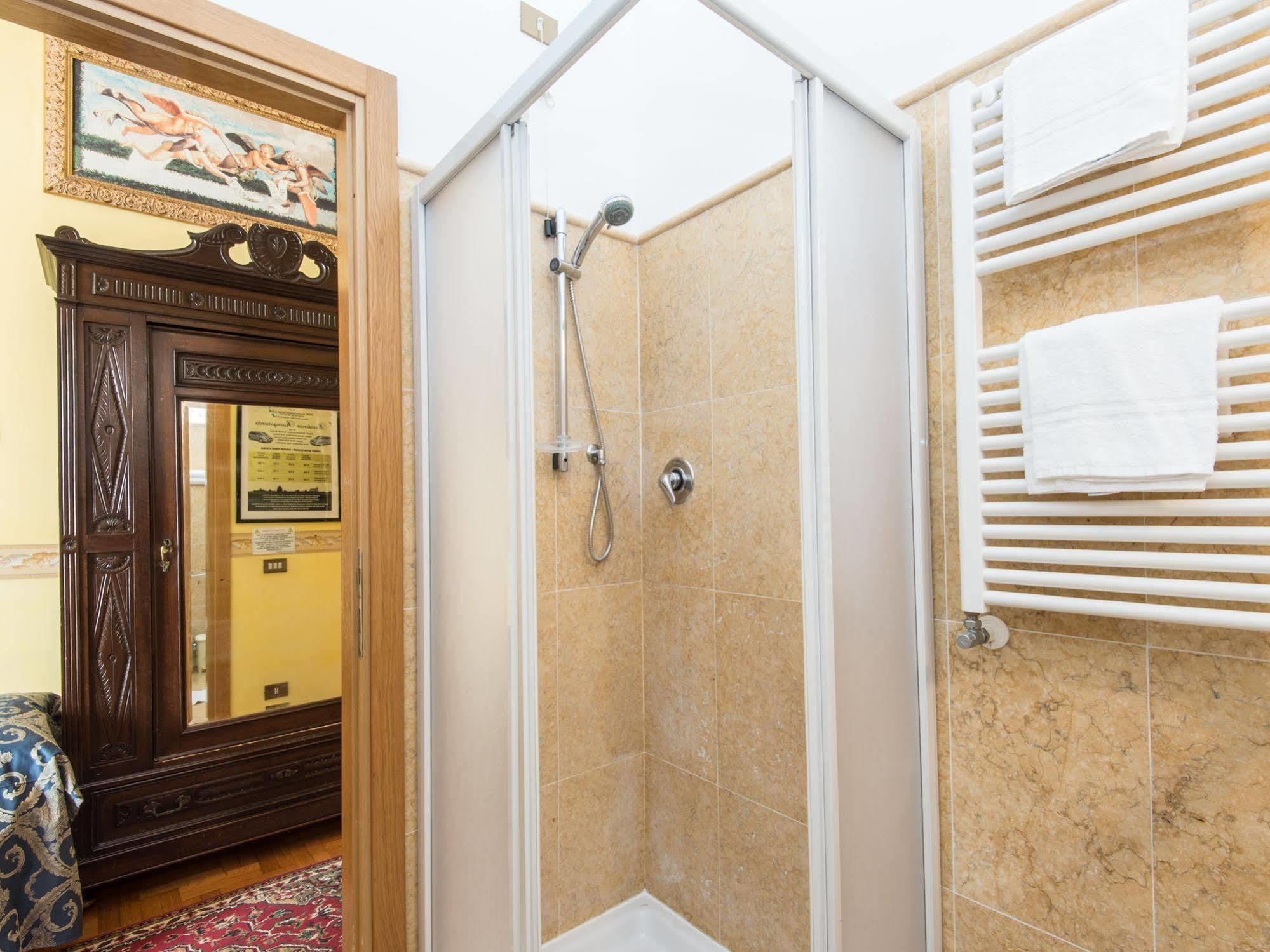 Residenza Risorgimento Affittacamere 2*